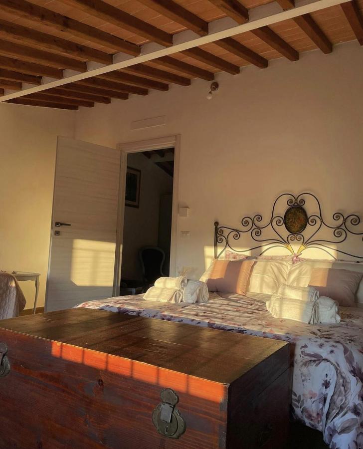 Agriturismo La Corte Del Sole Сиена Экстерьер фото