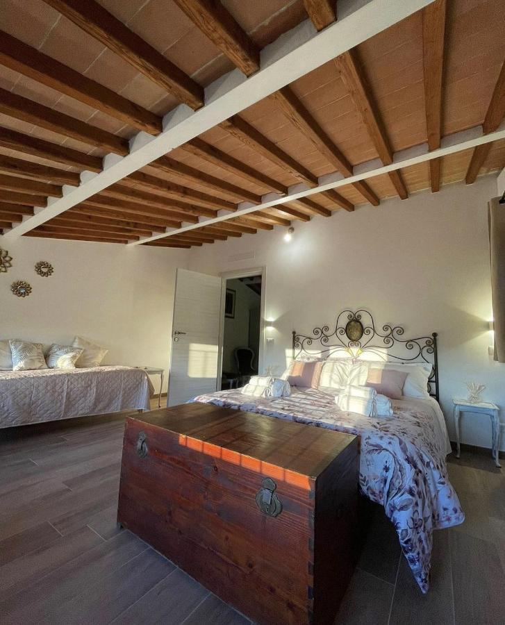 Agriturismo La Corte Del Sole Сиена Экстерьер фото