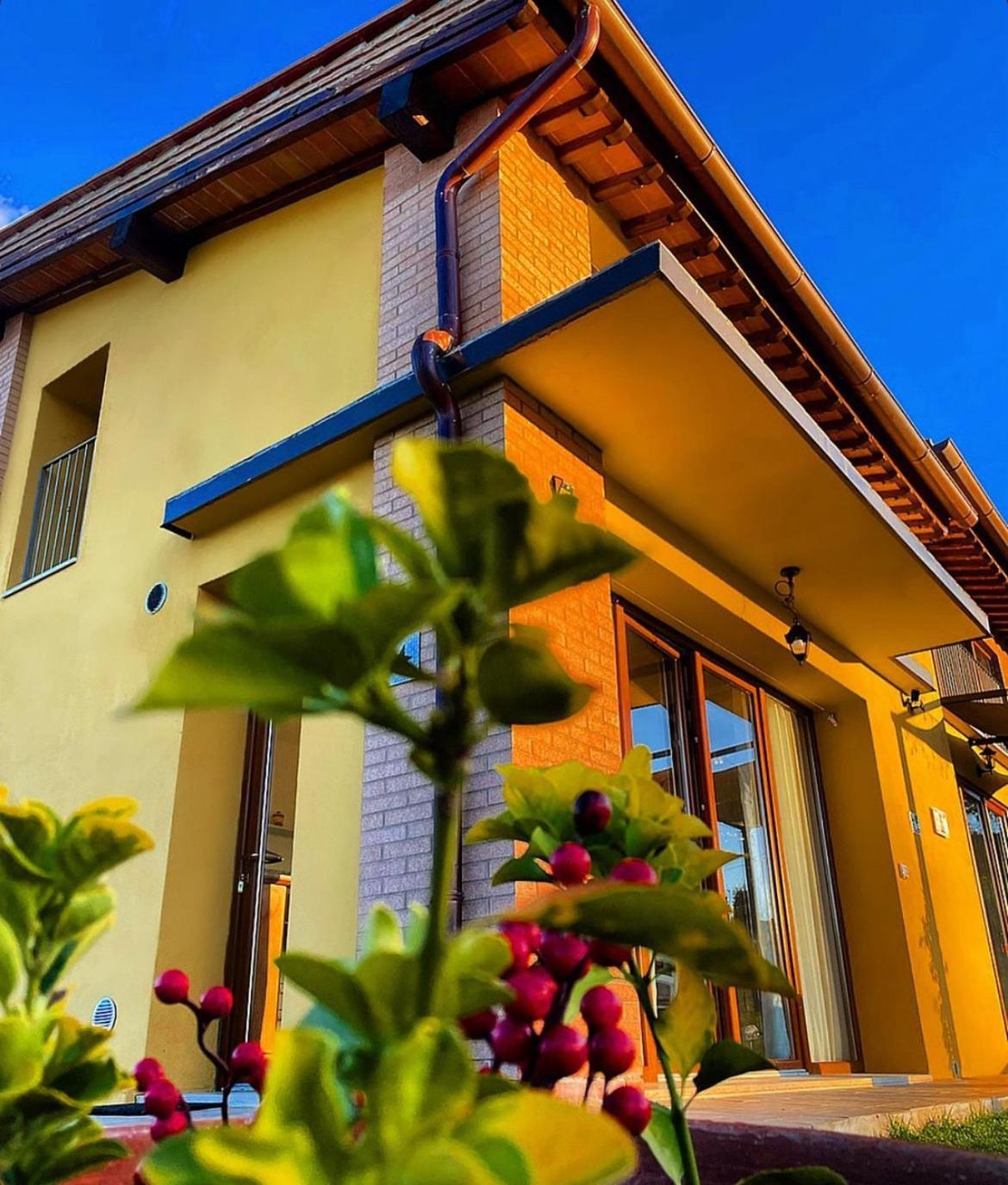 Agriturismo La Corte Del Sole Сиена Экстерьер фото