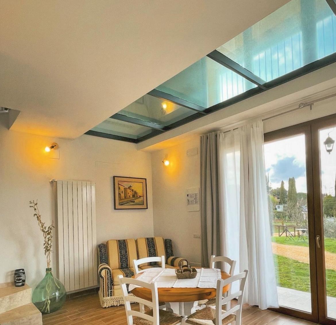 Agriturismo La Corte Del Sole Сиена Экстерьер фото