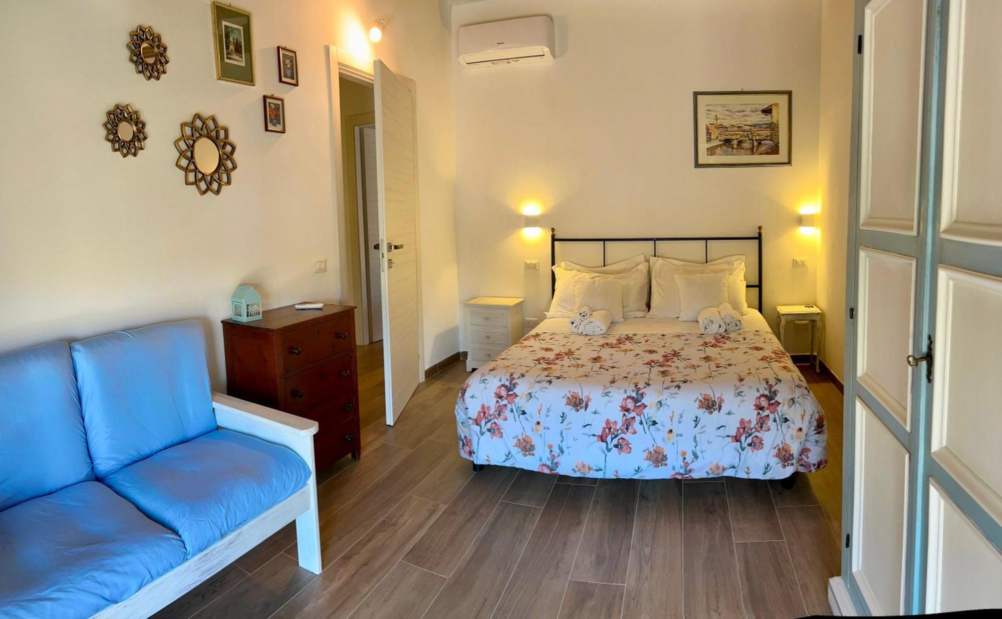 Agriturismo La Corte Del Sole Сиена Экстерьер фото