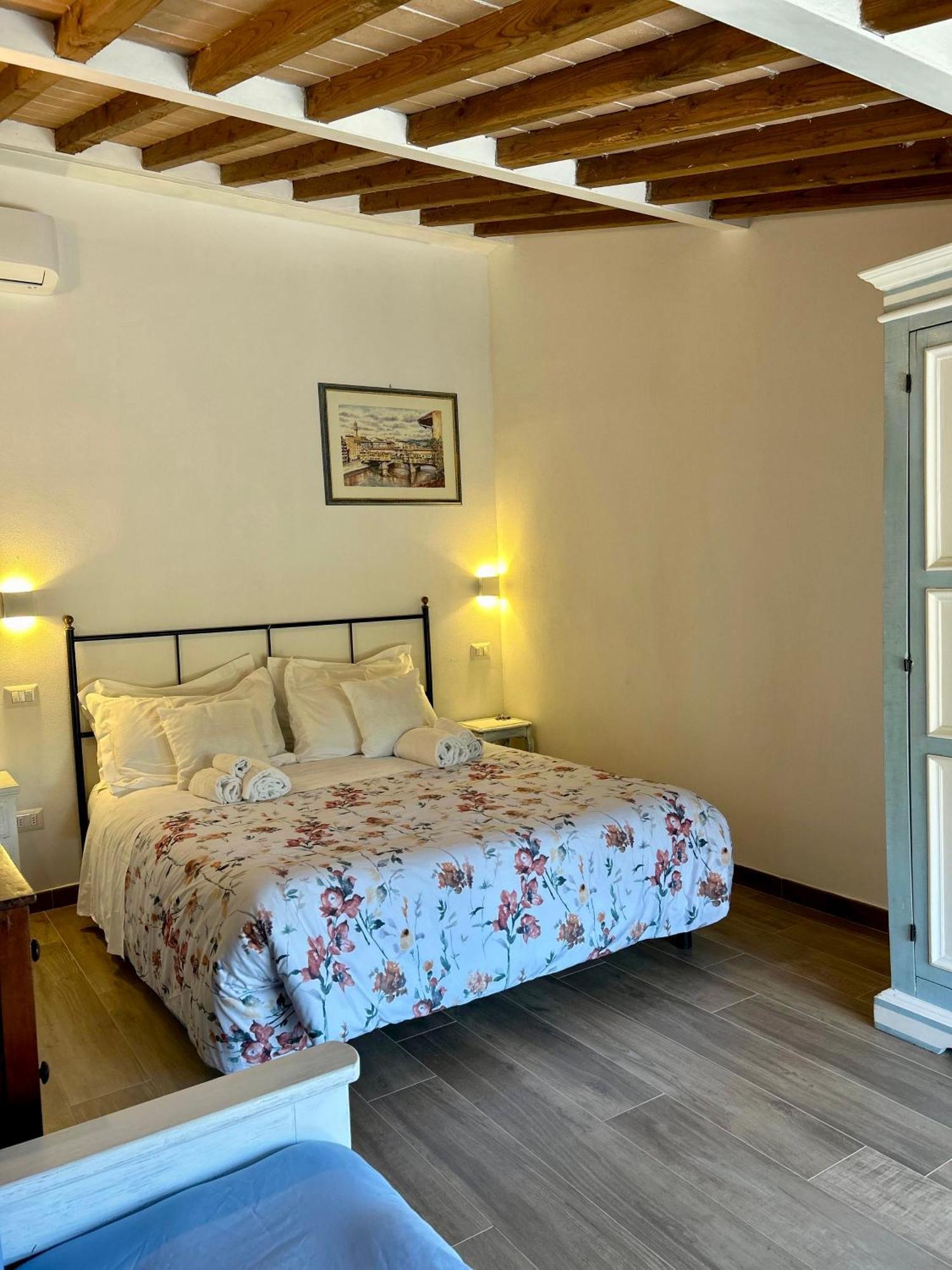 Agriturismo La Corte Del Sole Сиена Экстерьер фото