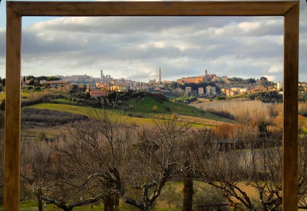 Agriturismo La Corte Del Sole Сиена Экстерьер фото